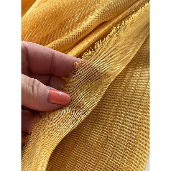Vintage 70s curtain, yellow tone on tone stripes, single narrow pleated panel - Picture 8 of 9